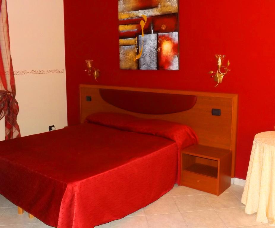 Bed&Breakfast La Villetta Botricello Rum bild