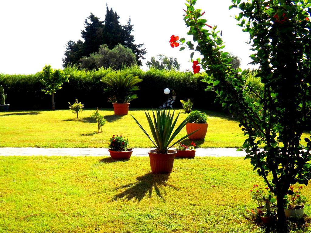 Bed&Breakfast La Villetta Botricello Exteriör bild
